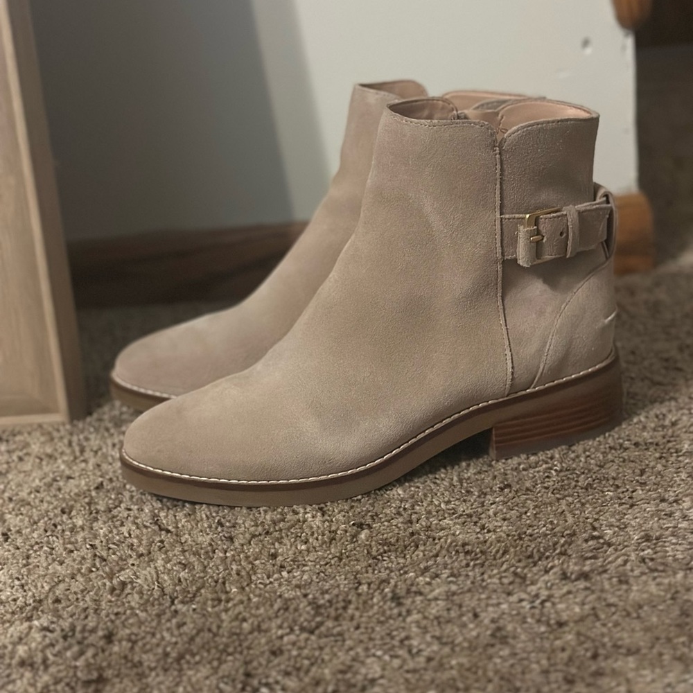 Women's Beige Suede Ankle Boots